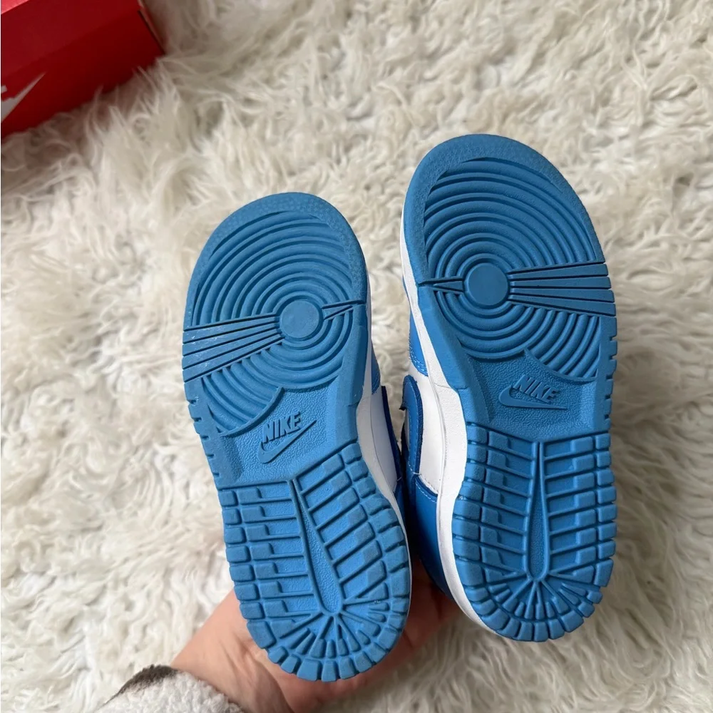 Nike kids low